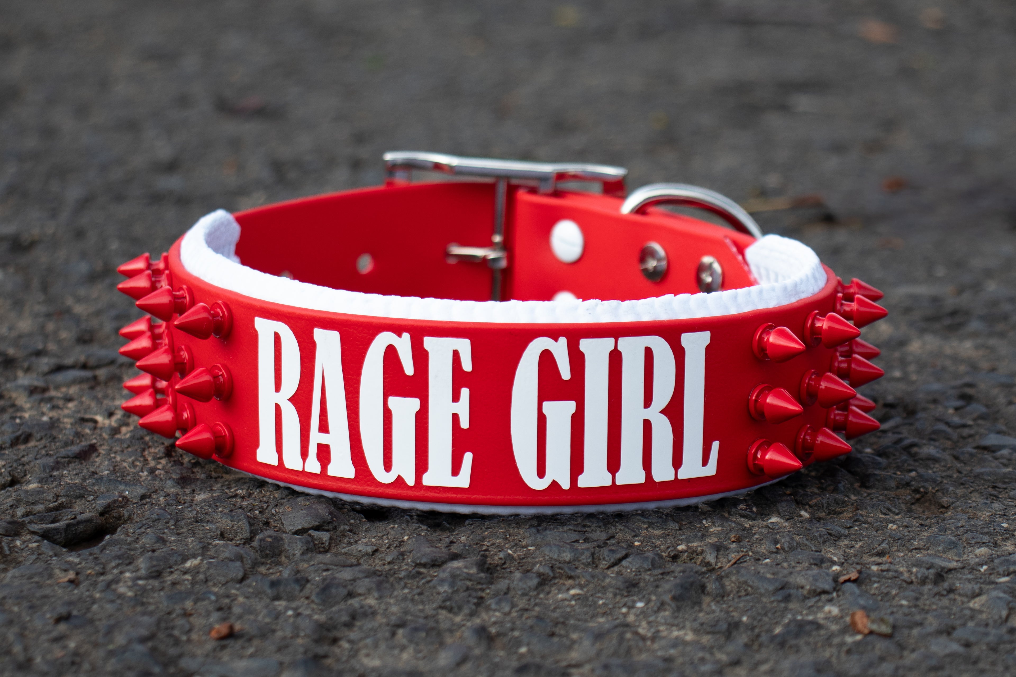 Halsband Triple ab 44,99€